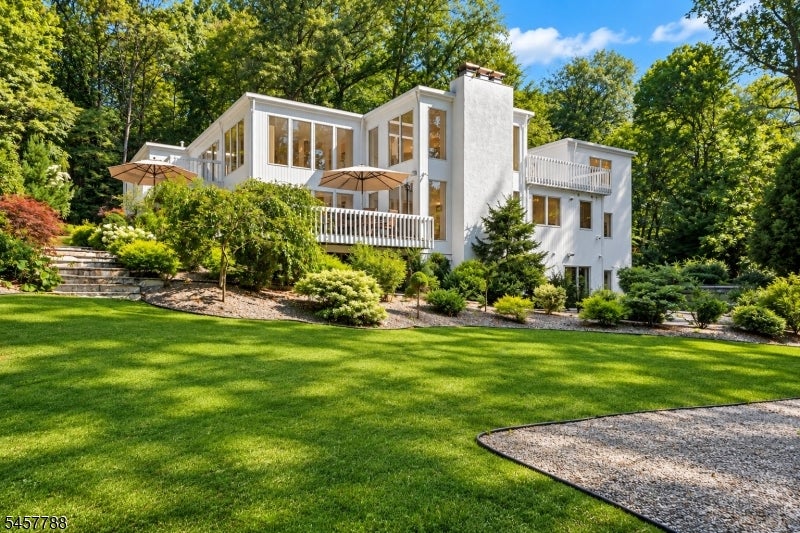 40 Jockey Hollow Rd