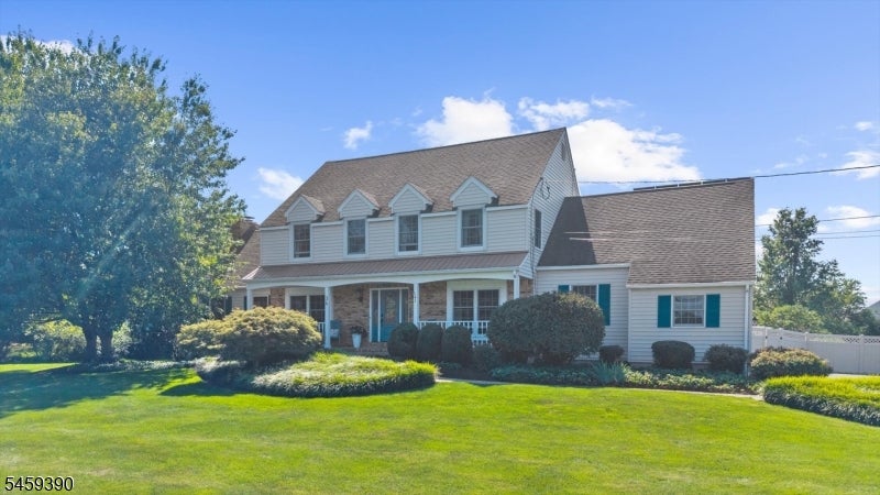 36 Kingsridge Rd