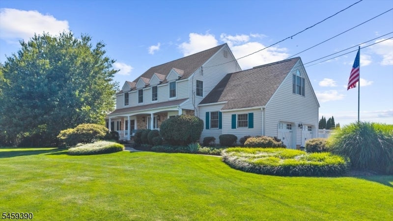 36 Kingsridge Rd