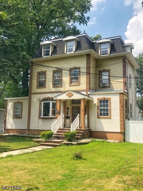 227 E 3rd Ave 3 Roselle Boro NJ 07203