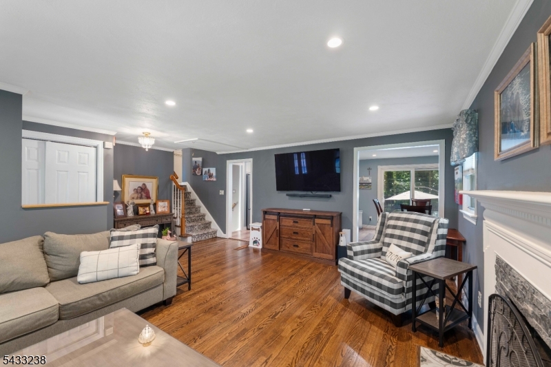 1262 Christine Cir