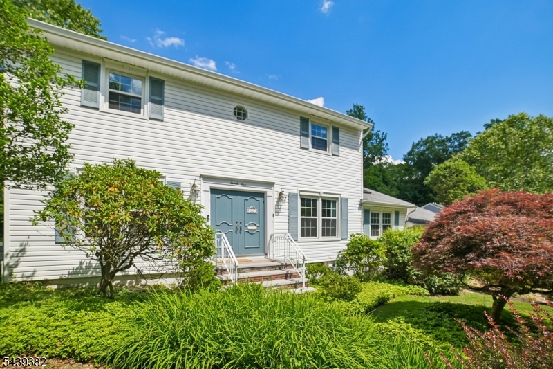 25 Tremont Ter