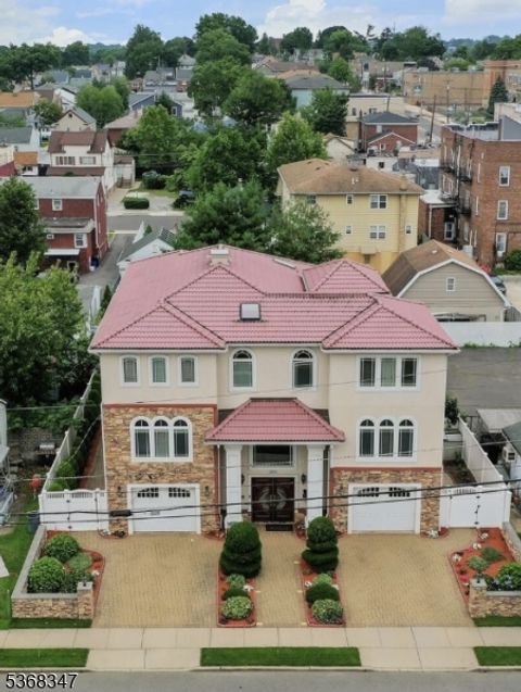 249-251 Sanford Ave Lyndhurst Twp. NJ 07071