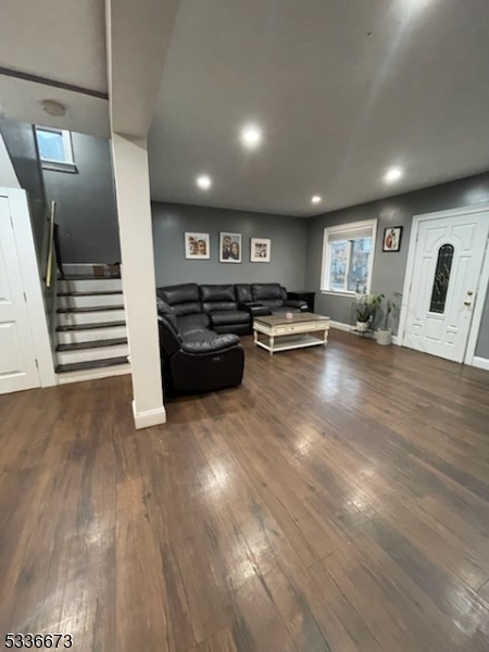 152 Montgomery St