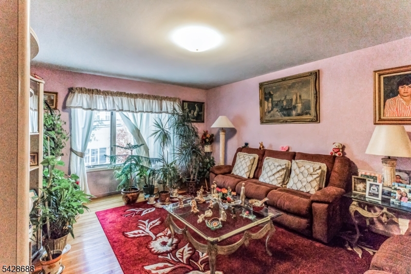 59 Polk St