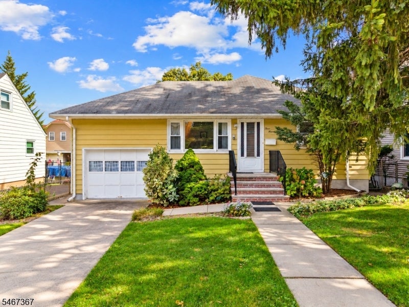 301 Valley Rd