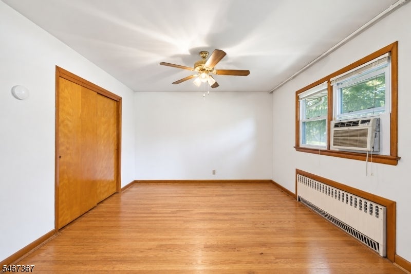 301 Valley Rd