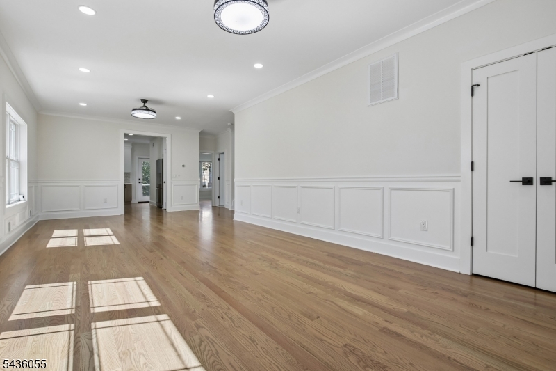318 Halsey Rd