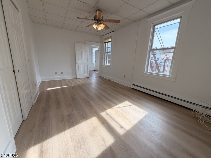 536 Lake Ave 4