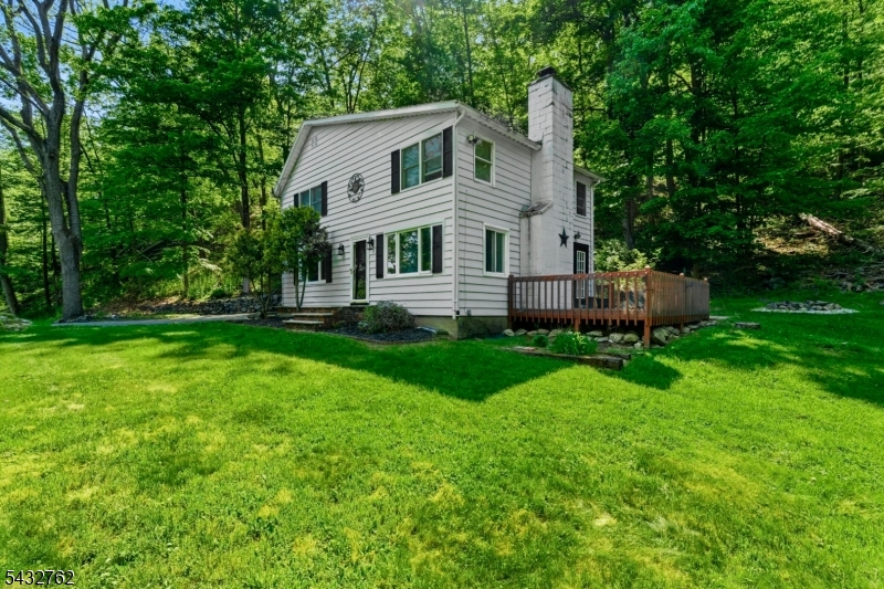 84 Scudders Rd