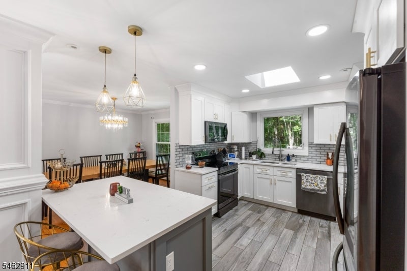 738 County Road 579