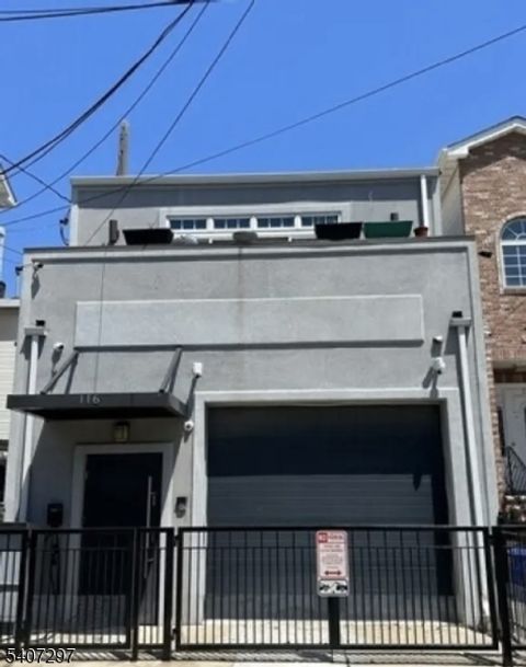 116 Wright St Newark City NJ 07114