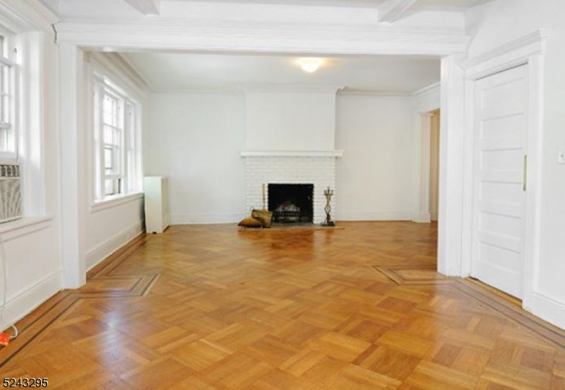 61 So. Fullerton Ave C2002