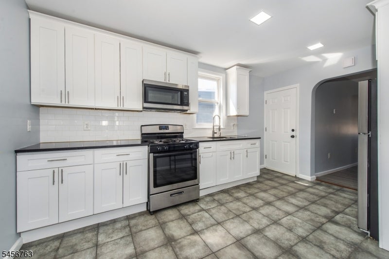 373 N 10Th St 2