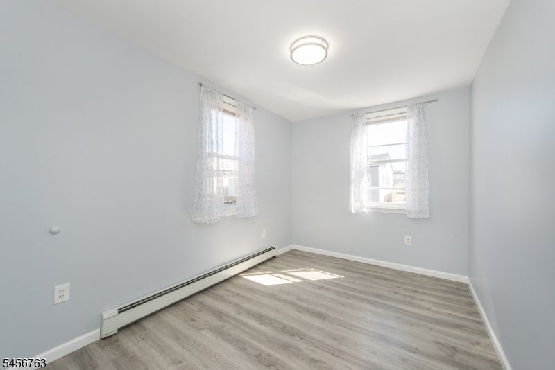 373 N 10Th St 2