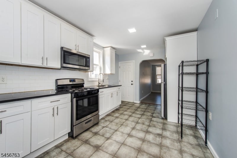 373 N 10Th St 2