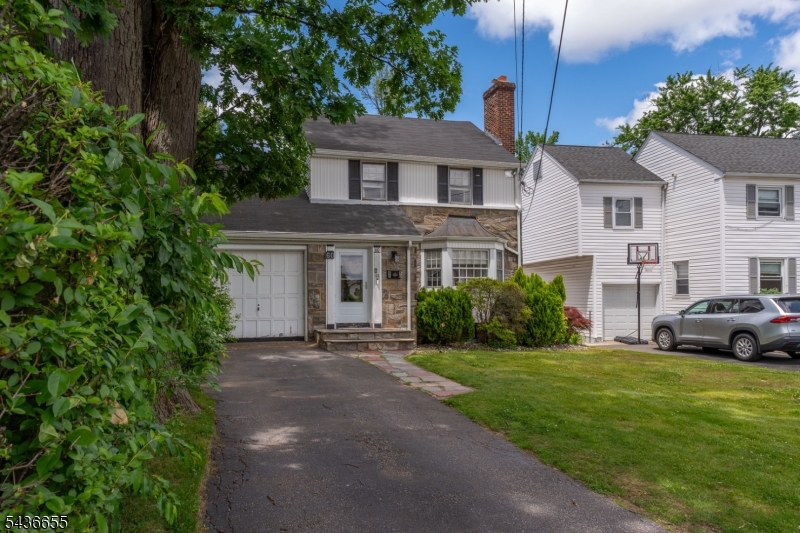 60 Summit Rd