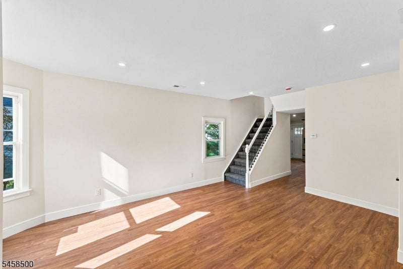 144 Main St 1