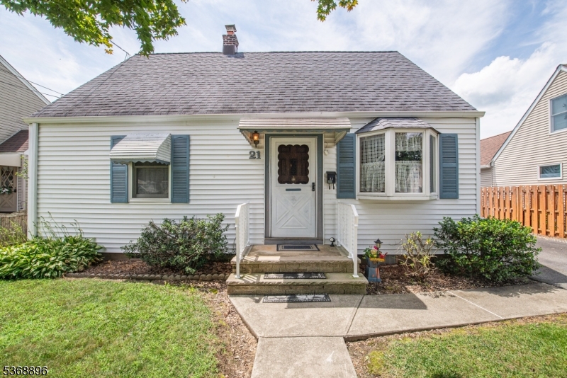 21 Rockridge Rd