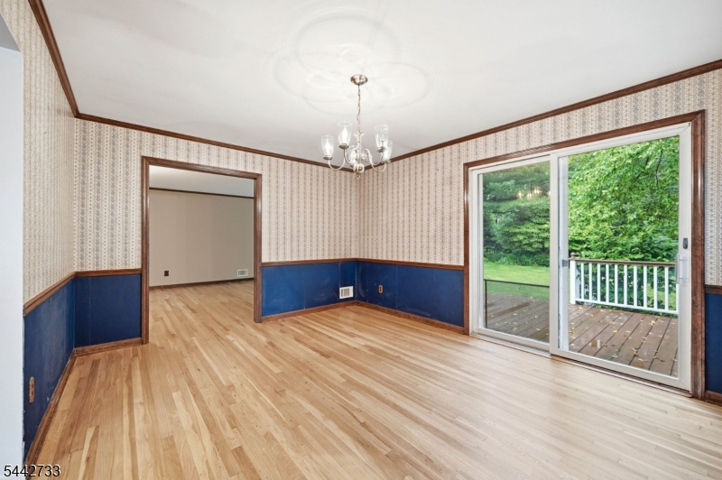 25 Trouville Dr