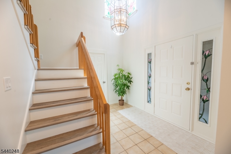21 Carriage Pl