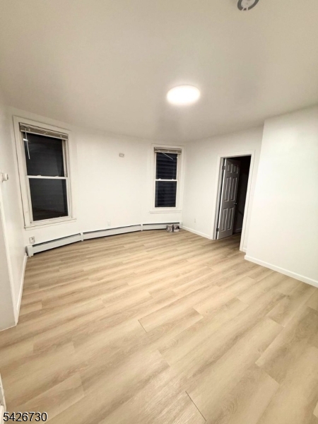 186 3Rd St 1