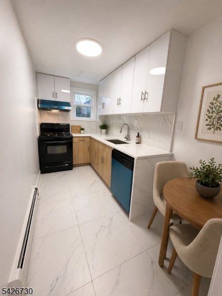 186 3Rd St 1