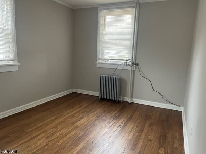 672 Mount Hope Ave 8