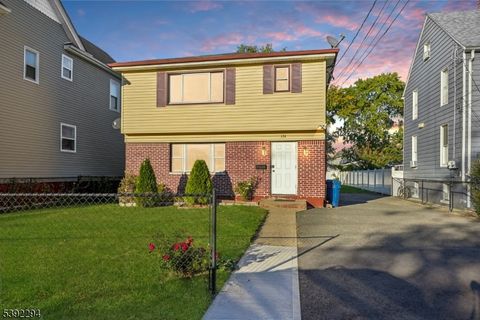 Photo of 174 Clay St, Hackensack, NJ 07601 (MLS # 3993444)