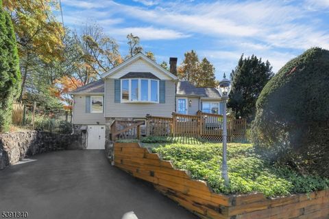 71 Lake Trail E Wayne Twp. NJ 07470