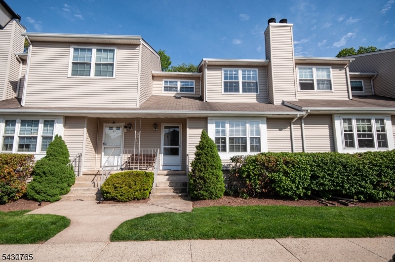 61 Freemont Ct