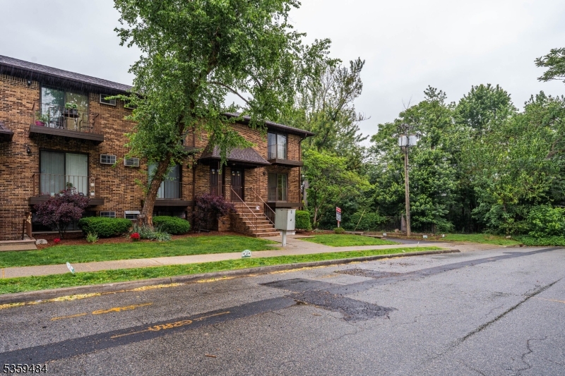 8 Sewall Ave 6B