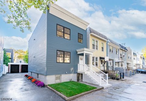 Photo of 111 Clarke Ave, Jersey City, NJ 07304 (MLS # 3993848)