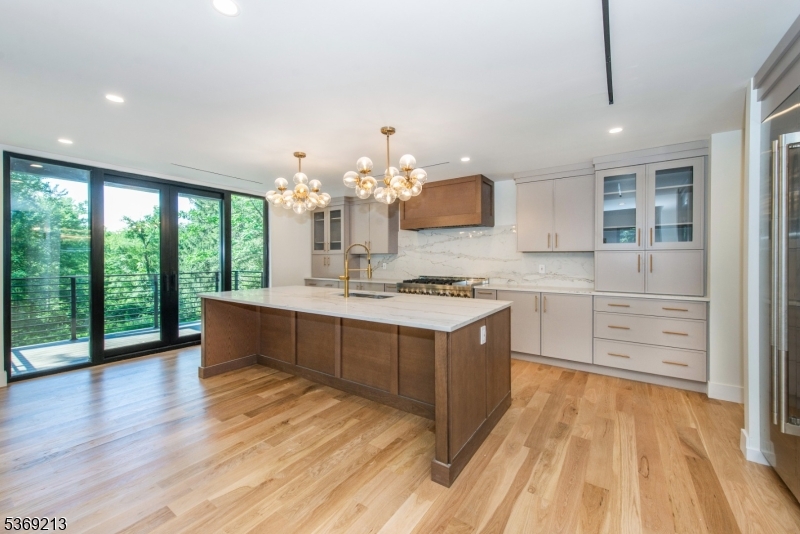 108 Meyersville Rd