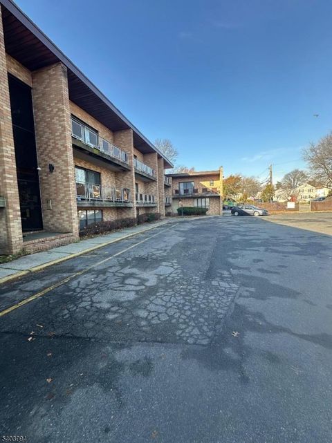 Photo of 728 River Dr, Passaic, NJ 07055 (MLS # 4003516)