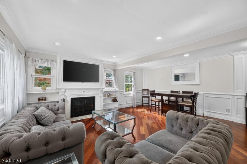 31 Freeman Pl