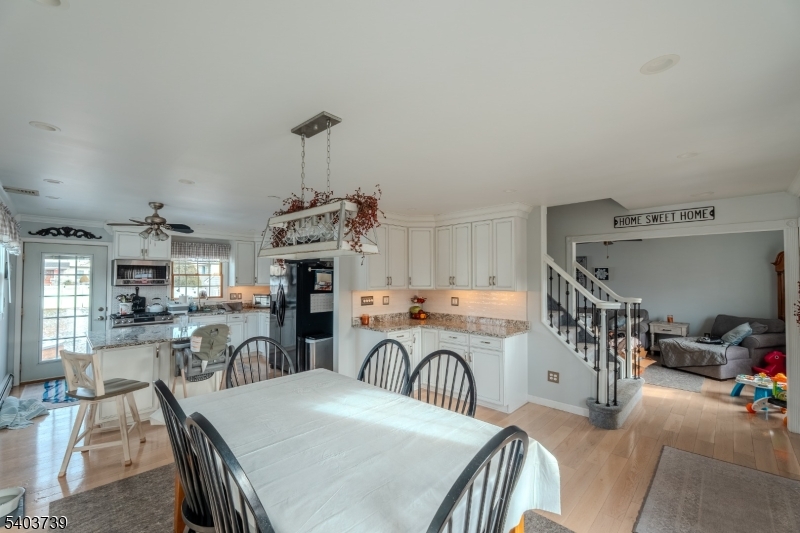 130 Loretta St