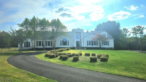 18 Kerby Ln Mendham Boro NJ 07945