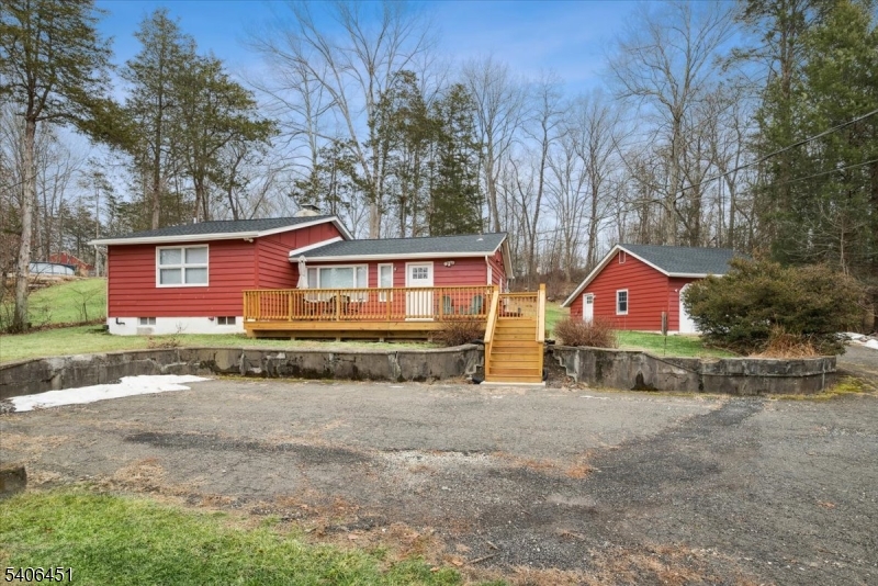 1012 County Road 619