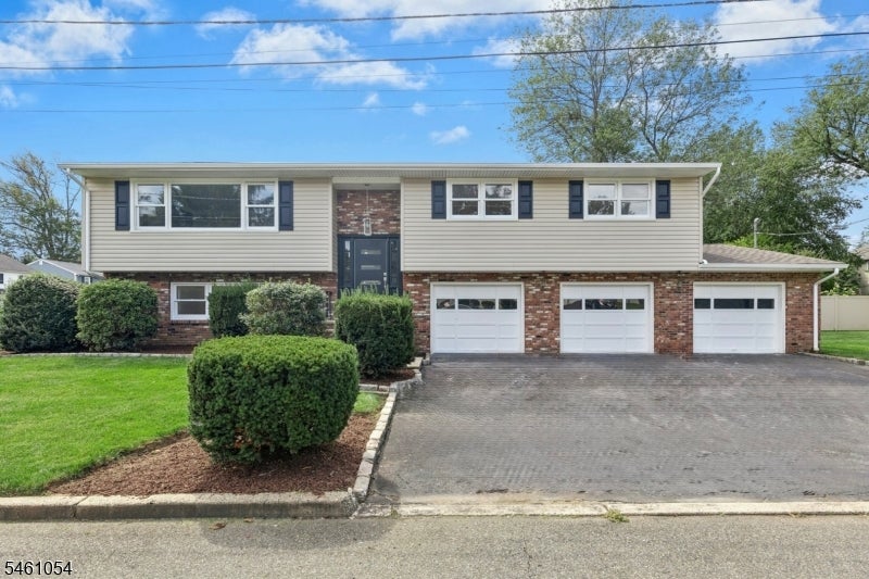 12 Dorchester Ave