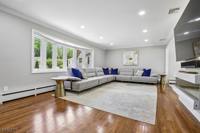 22 Woodhaven Rd