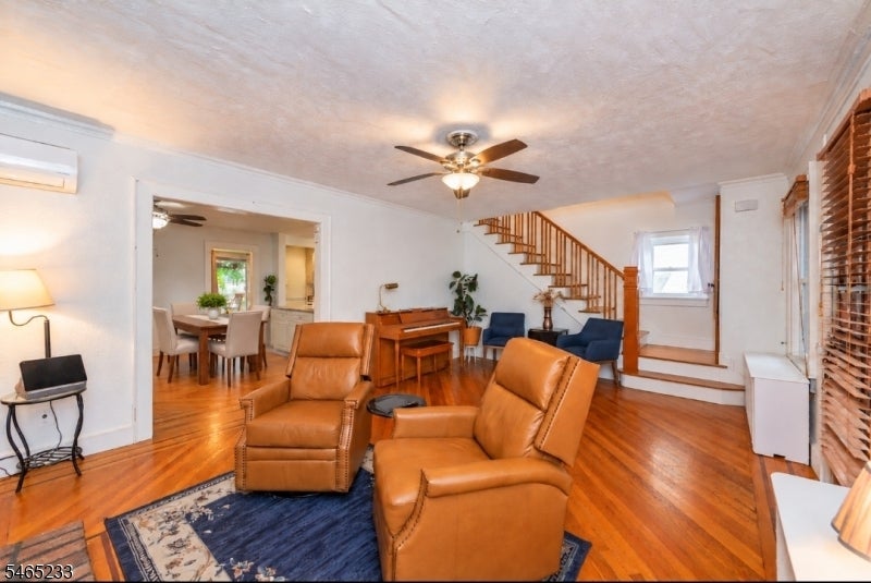 84 Johnson Ave