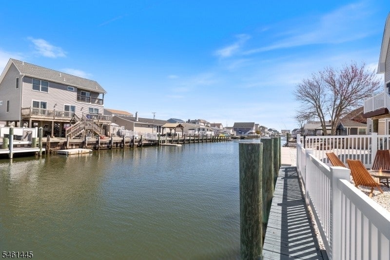 213 Fernwood Dr