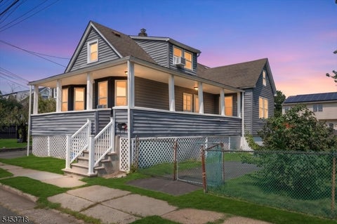 Photo for 101 S 18Th Ave