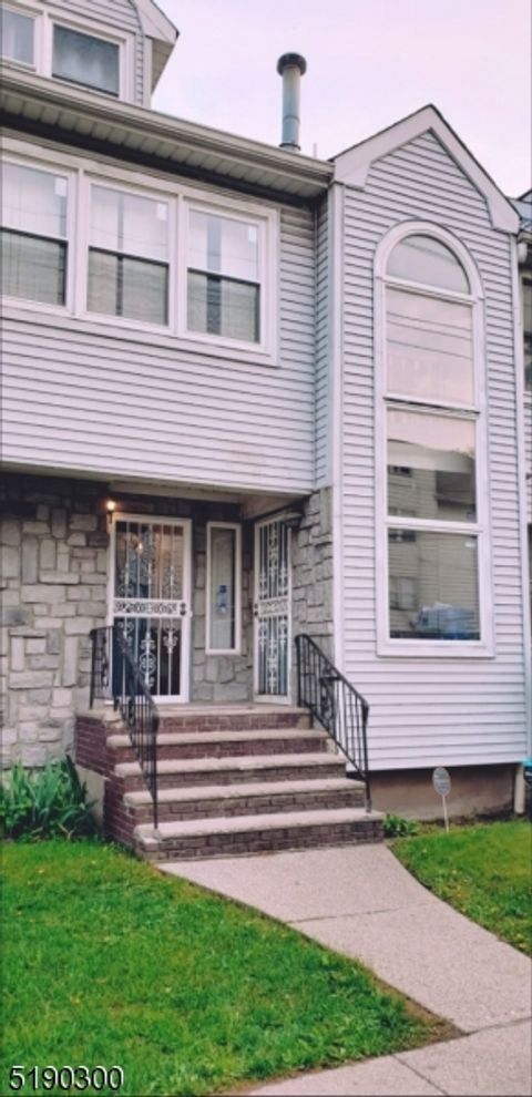 100 7th Ave Paterson City NJ 07524