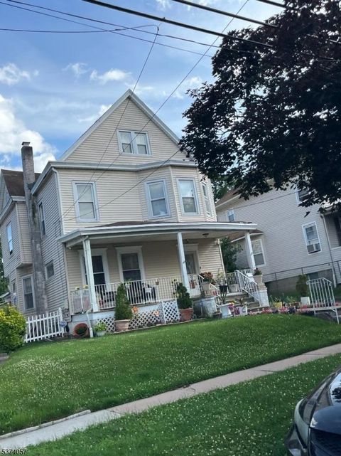 31 Demott Clifton City NJ 07011