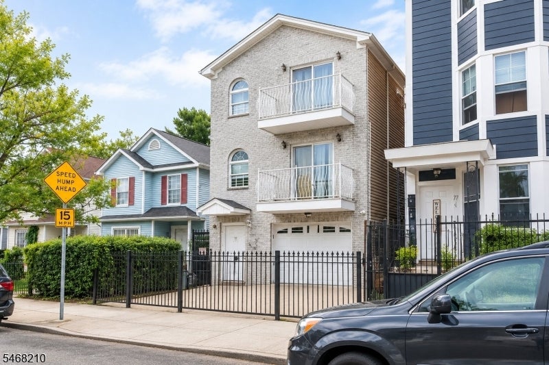 75 Grant Ave