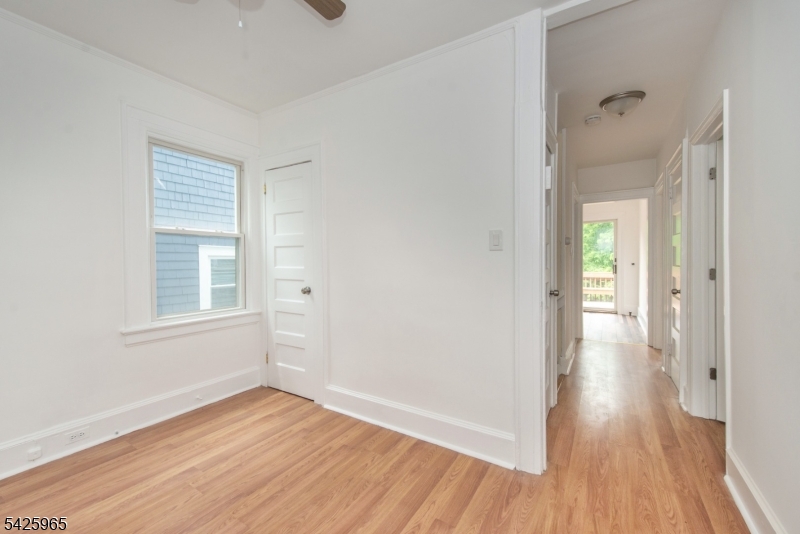 51 Riggs Pl