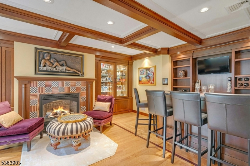 716 Galloping Hill Rd