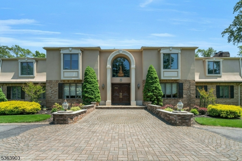 716 Galloping Hill Rd